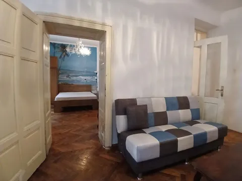 Izdavanje, trosoban stan, 80m², Cvetni Trg, Vračar Sve Podlokacije - image 11