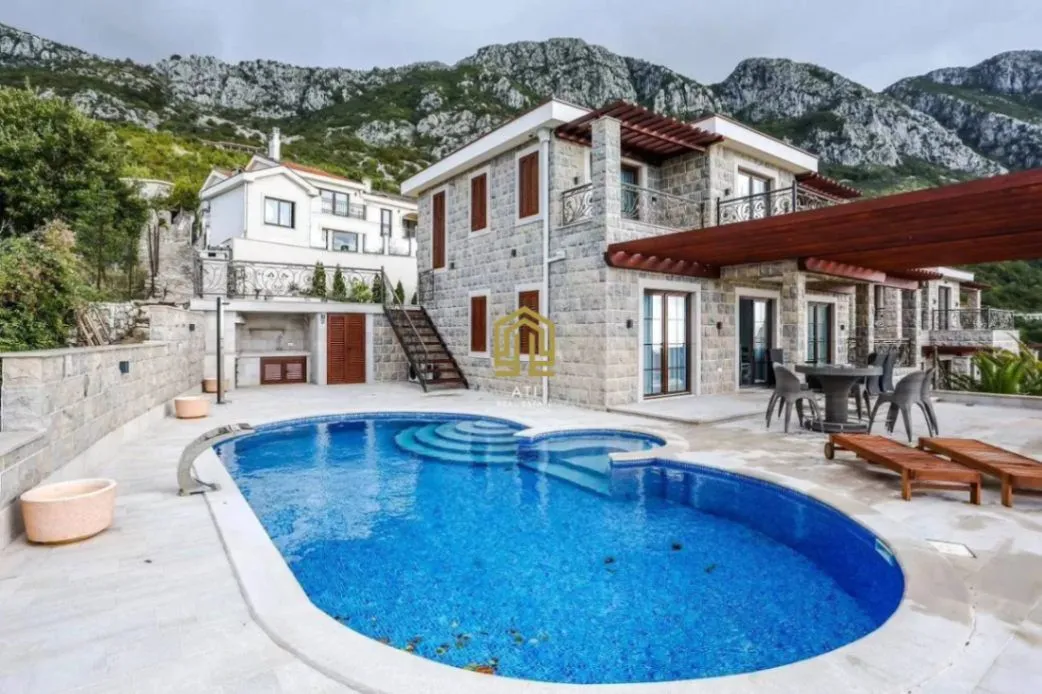Izdavanje, kuća, 250m², Blizikuće, Budva