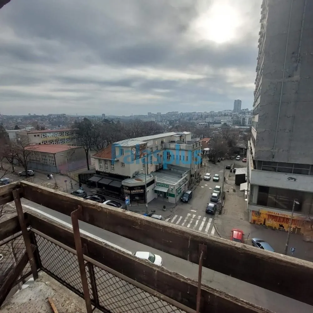 Izdavanje, jednosoban stan, 40m², Dušanovac, Voždovac Sve Podlokacije