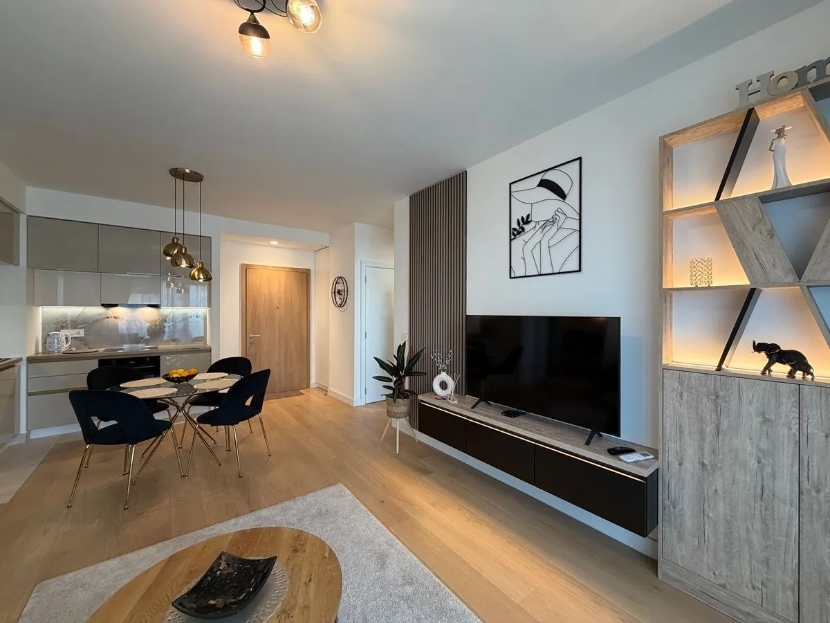 Izdavanje, dvosoban stan, 54m², Beograd Na Vodi, Beograd