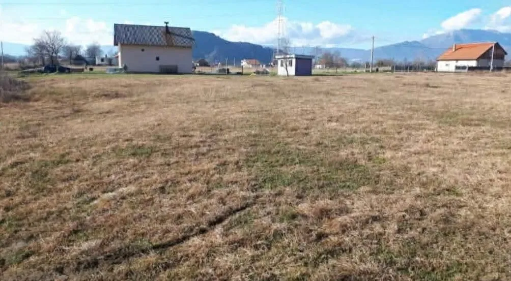 Prodaja, plac, 2000m², Pričelje, Podgorica