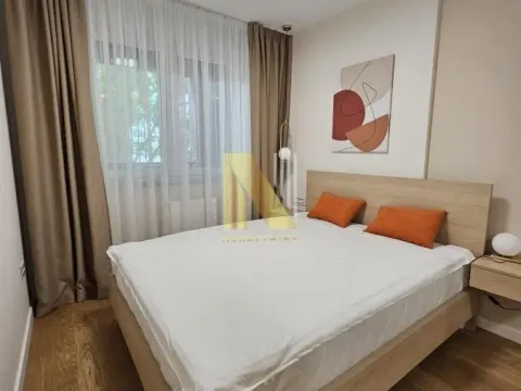 Izdavanje, jednosoban stan, 40m², Sajmište, Novi Sad - image 12