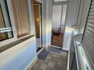 Izdavanje, dvosoban stan, 62m2, Centar, Bar