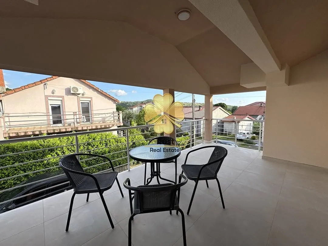 Rent, house, 120m², Doljani, Podgorica
