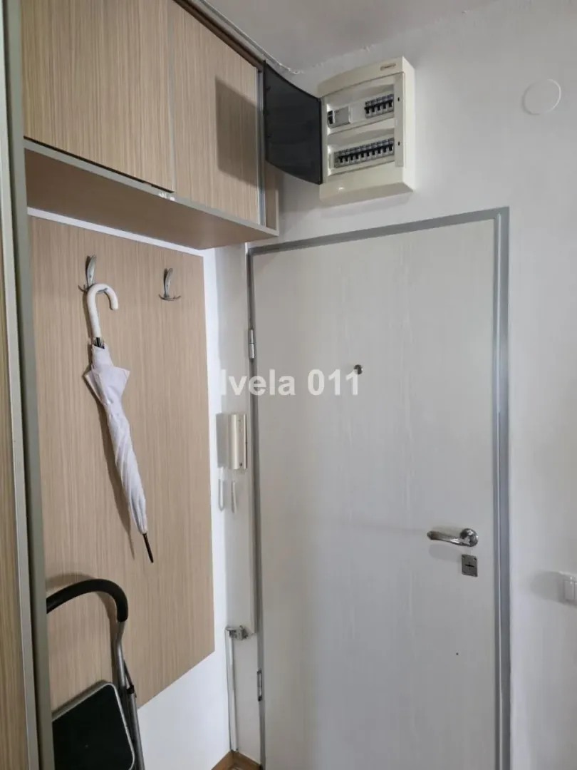 Prodaja, dvosoban stan, 68m², Novi Beograd Blok 71, Novi Beograd Sve Podlokacije