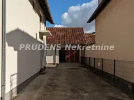 Prodaja, kuća, 220m², Zemun Ugrinovci, Zemun Sve Podlokacije - image 6