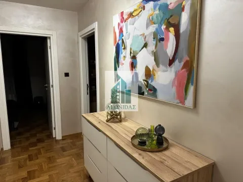 Izdavanje, trosoban stan, 78m², Medijana, Niš - image 15