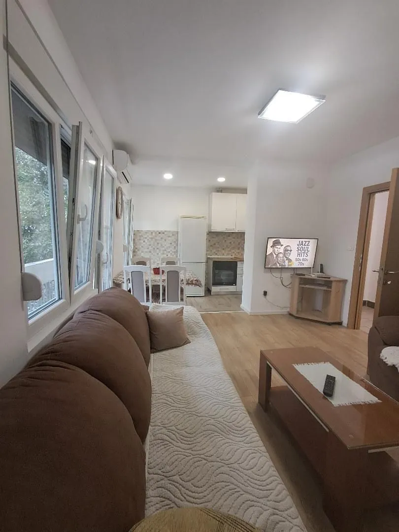 Rent, two bedroom apartment, 68m², Autobuska stanica, Podgorica