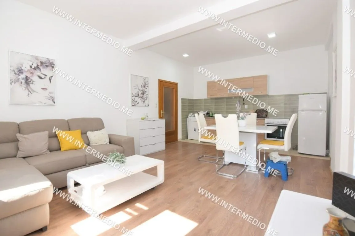 Prodaja, jednosoban stan, 48m², Topla, Herceg Novi