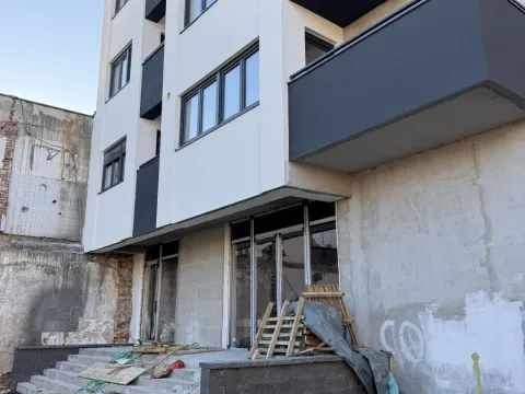 Sale, office space, 95m², Kragujevac, Srbija