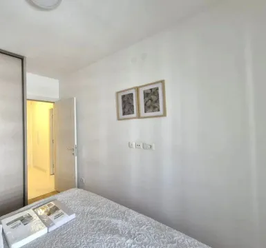 Izdavanje, jednosoban stan, 49m², Central Point, Podgorica - image 4