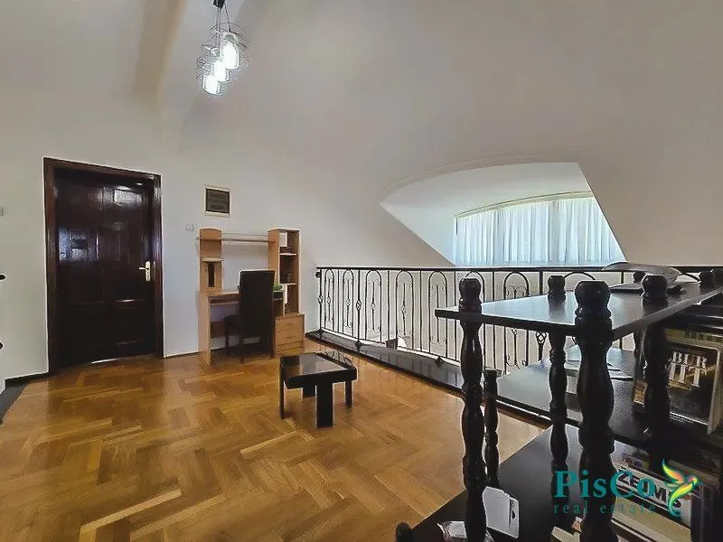 Izdavanje, kuća, 280m², Zabjelo, Podgorica