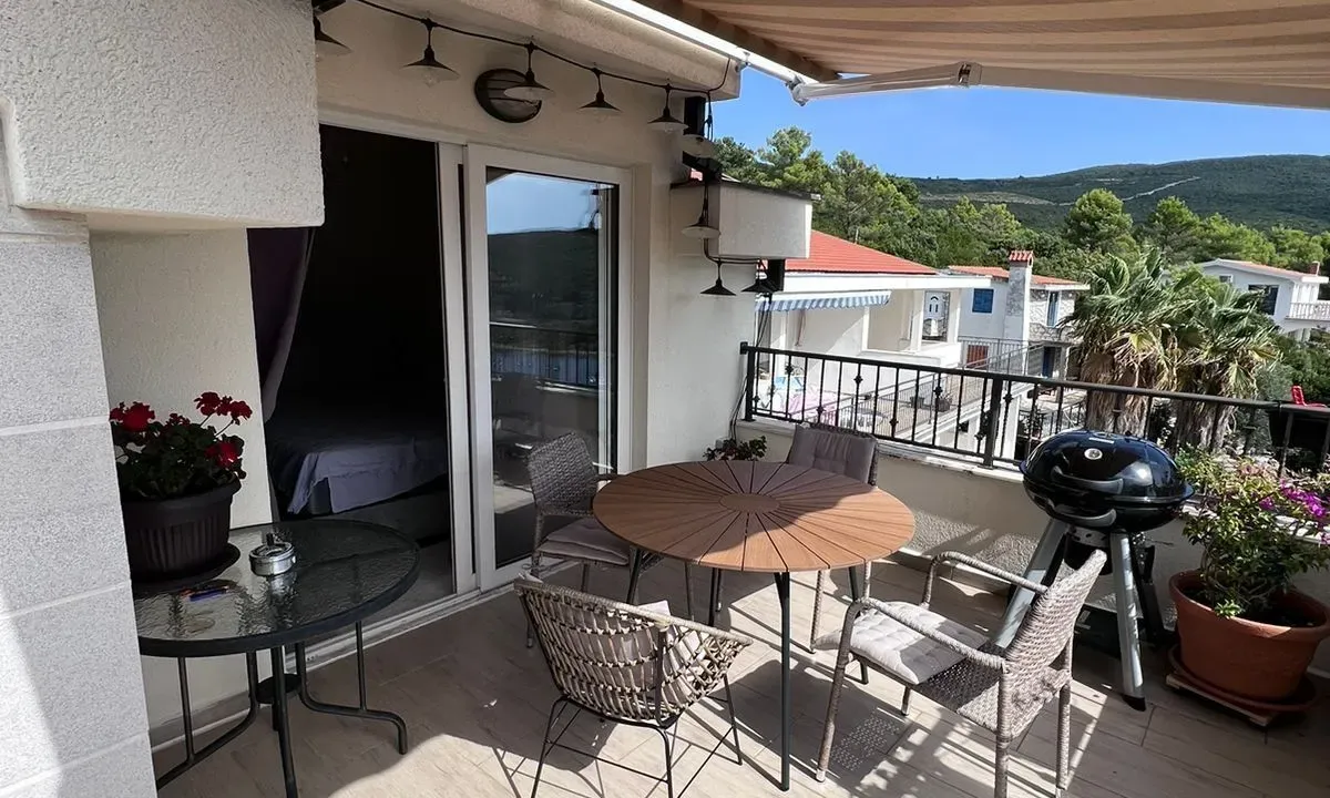 Prodaja, dvosoban stan, 75m², Kotor, Crna Gora