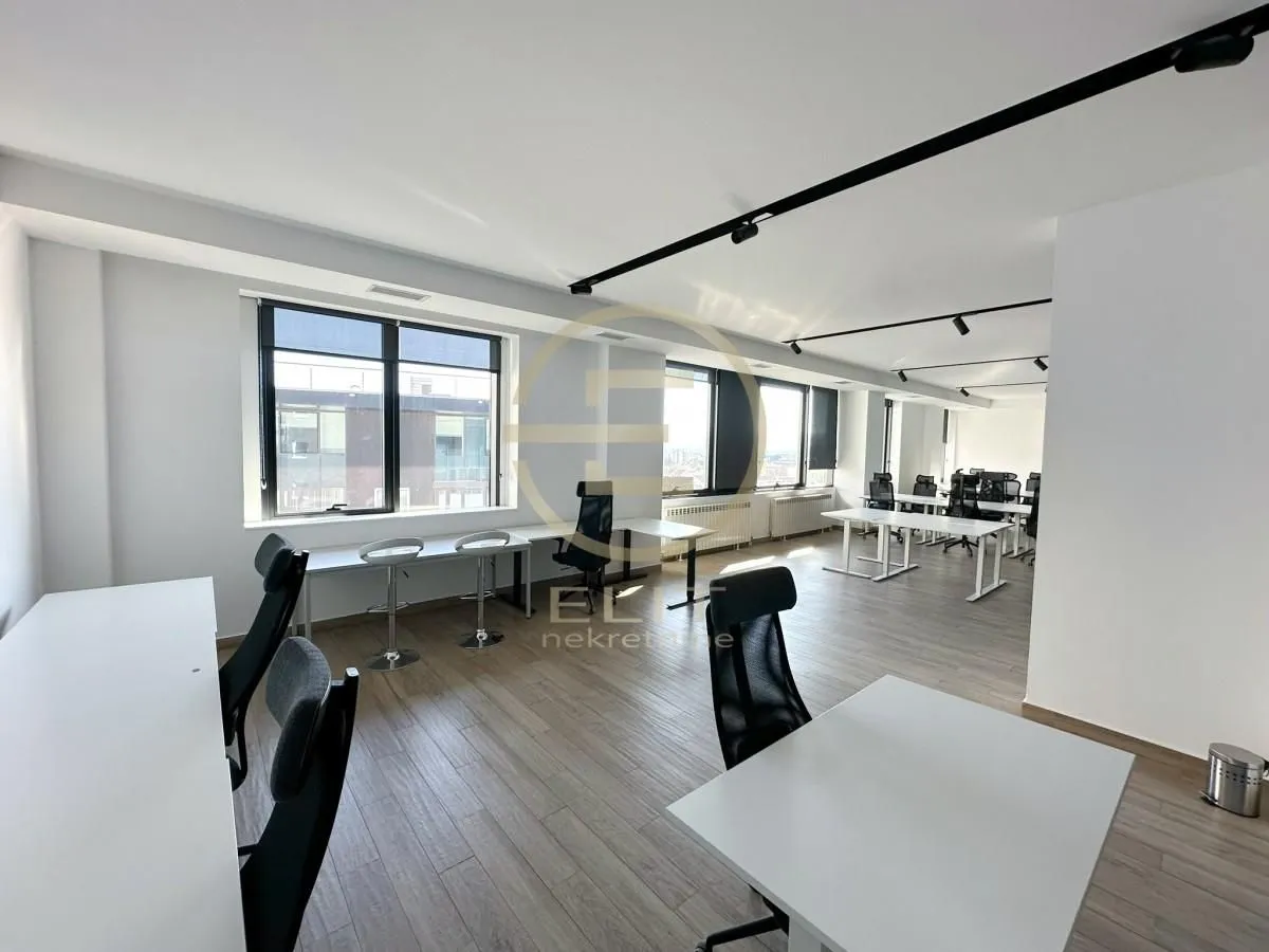Rent, office space, 312m², Bulevar Oslobodjenja, Novi Sad Sve Podlokacije