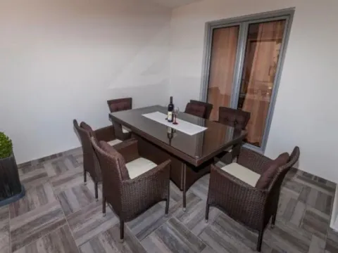 Sale, three bedroom apartment, 92m², Babilonija, Budva - image 2