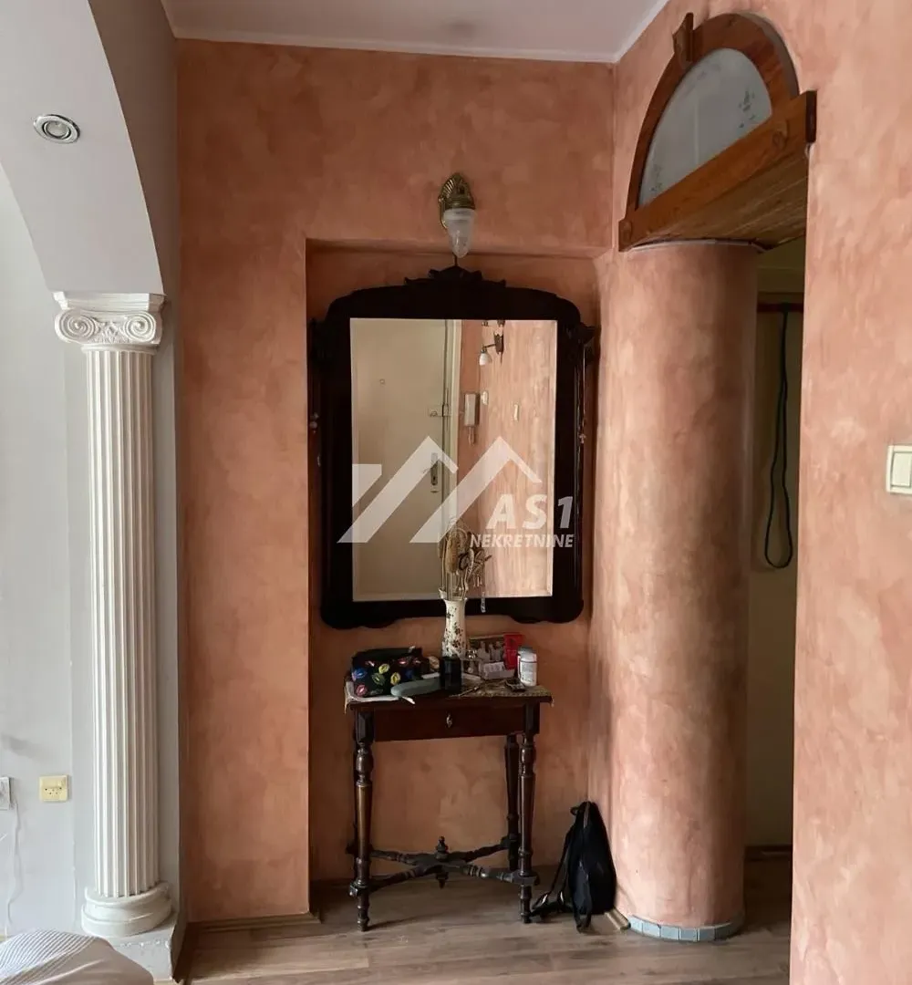 Prodaja, dvosoban stan, 58m², Kej, Novi Sad Sve Podlokacije