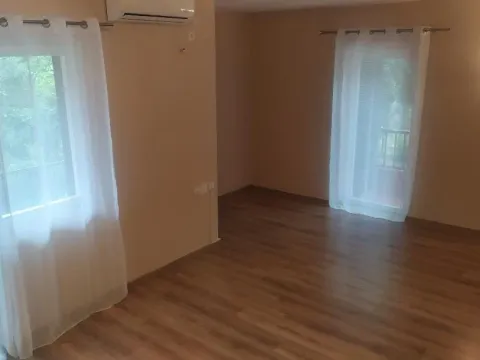 Rent, office space, 90m², Gorica C, Podgorica - image 7