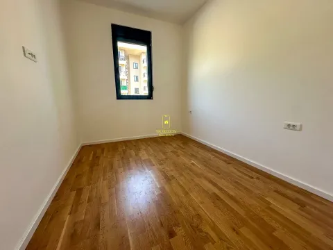 Sale, two bedroom apartment, 64m², Tološi, Podgorica - image 9