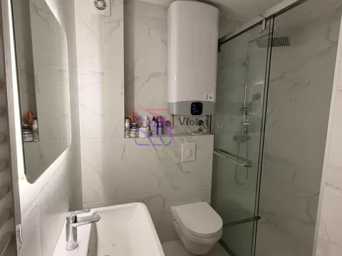 Rent, one bedroom apartment, 61m², Tološi, Podgorica - image 25