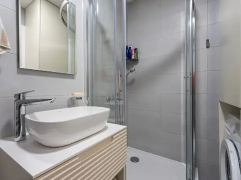 Izdavanje, garsonjera, 30m², Radovići, Tivat - image 10