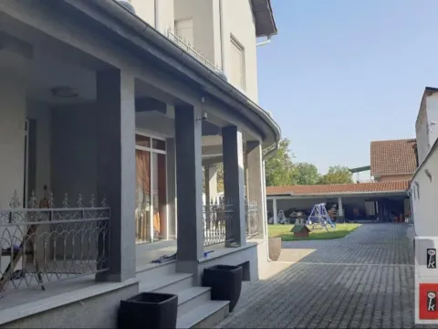 Rent, house, 1000m², Kać, Novi Sad Sve Podlokacije - image 21