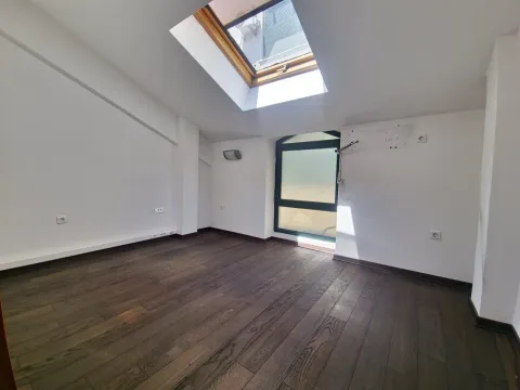 Rent, office space, 500m², Podgorica, Crna Gora - image 10