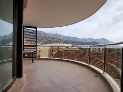 Sale, two bedroom apartment, 103m², Bečići, Budva - image 6