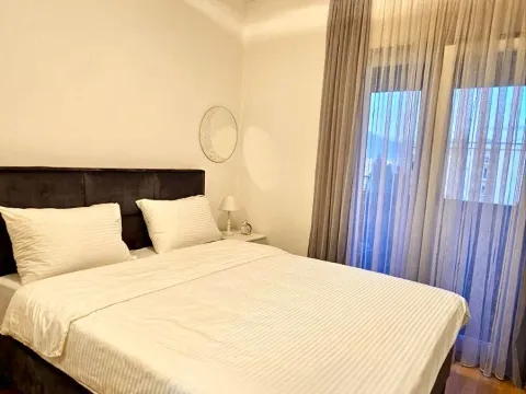 Rent, one bedroom apartment, 45m², Pobrežje, Podgorica - image 11