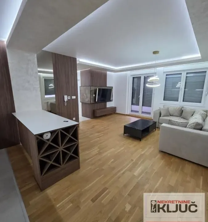 Rent, three bedroom apartment, 75m², Sremska Kamenica, Petrovaradin