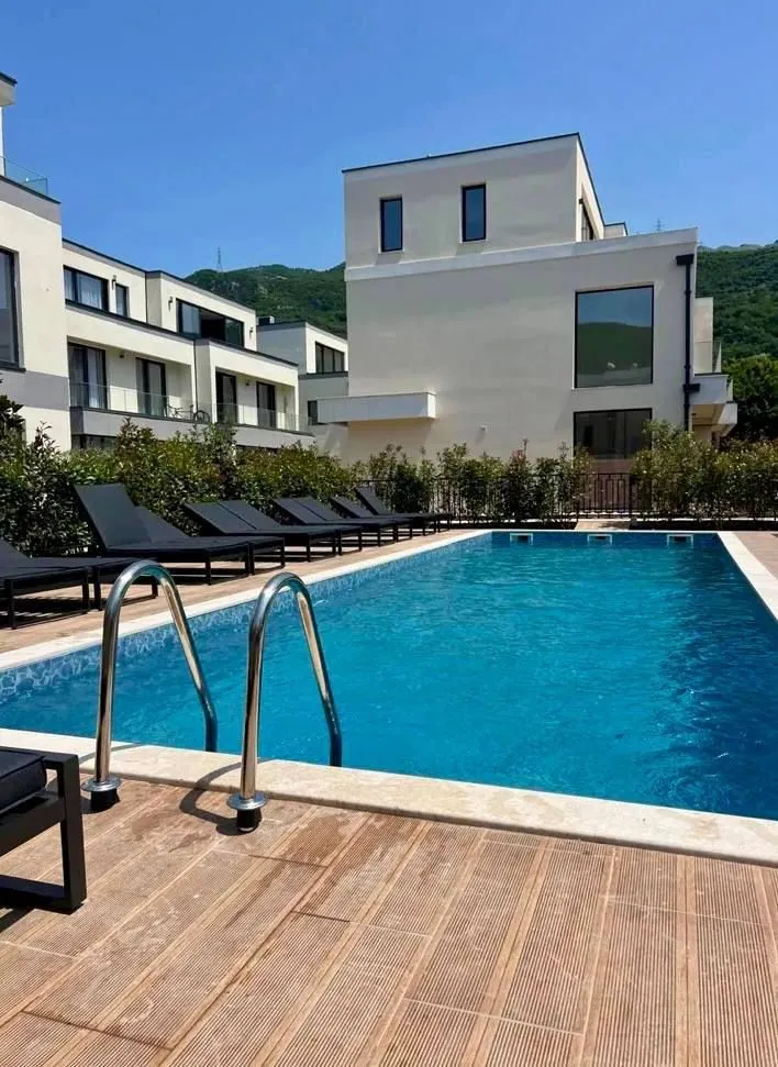 Prodaja, kuća, 167m², Centar, Budva