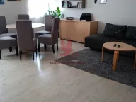 Prodaja, trosoban stan, 82m², Mladenovac, Beograd - image 1