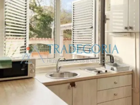 Sale, hospitality venue, 1200m², Bečići, Budva