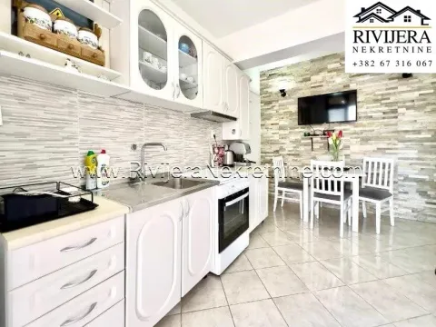 Prodaja, kuća, 370m², Đuraševići, Tivat - image 11