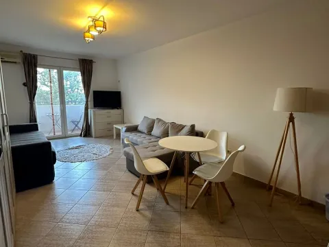 Rent, apartment, 33m², Budva, Crna Gora - image 2