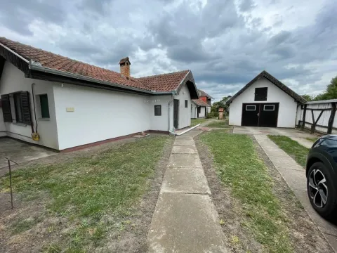 Sale, house, 250m², Žitište, Zrenjanin - image 4