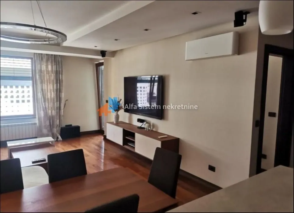 Rent, two bedroom apartment, 63m², Novi Beograd Sve Podlokacije, Beograd