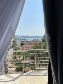 Izdavanje, dvosoban stan, 70m², Tivat, Crna Gora - image 8