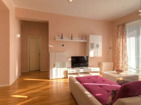 Prodaja, trosoban stan, 104m², Budva, Crna Gora - image 17