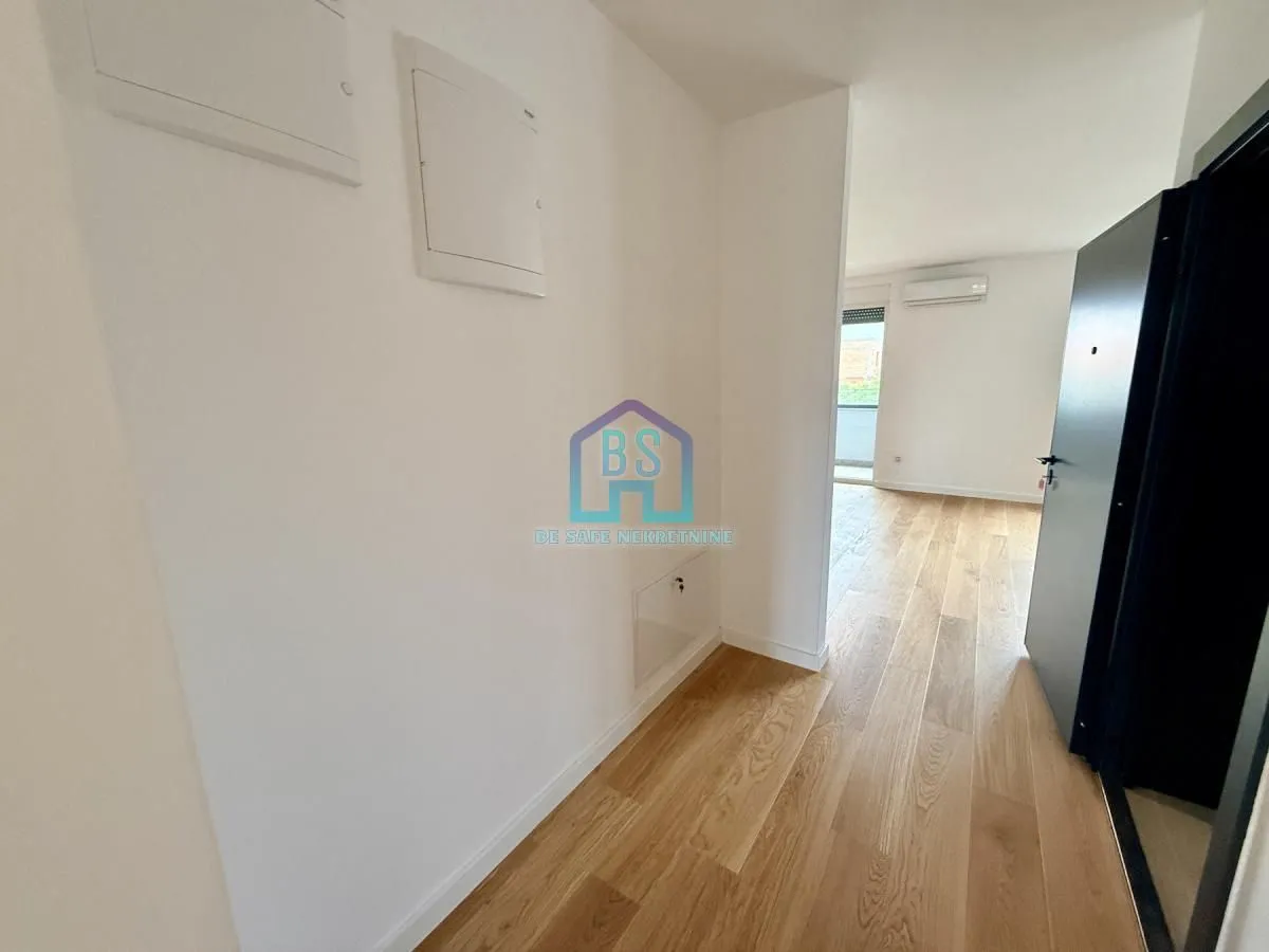 Prodaja, stan, 174m², Telep, Novi Sad Sve Podlokacije