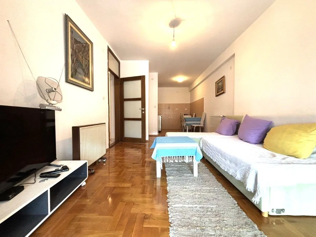 Prodaja, jednosoban stan, 42m², Centar, Kolašin
