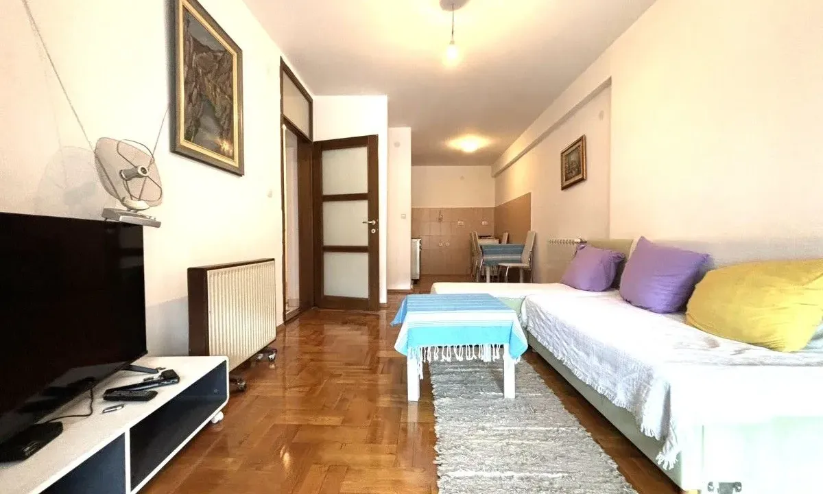 Prodaja, jednosoban stan, 42m², Centar, Kolašin