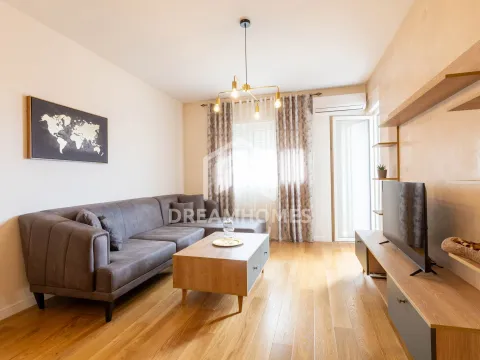 Rent, one bedroom apartment, 57m², Central Point, Podgorica - image 1