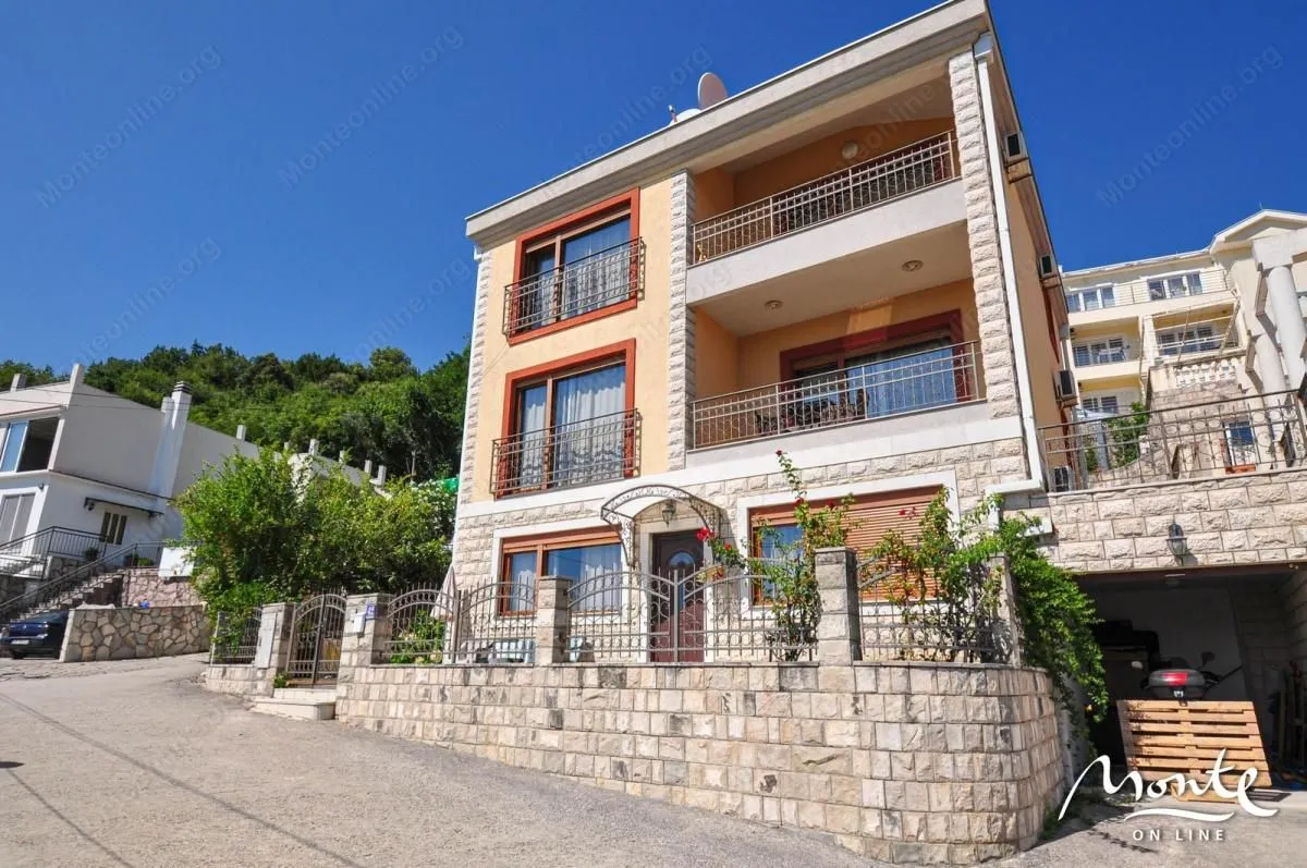 Prodaja, kuća, 227m², Zelenika, Herceg Novi