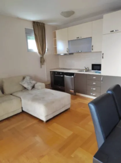 Rent, apartment, 70m², Gospoština, Budva
