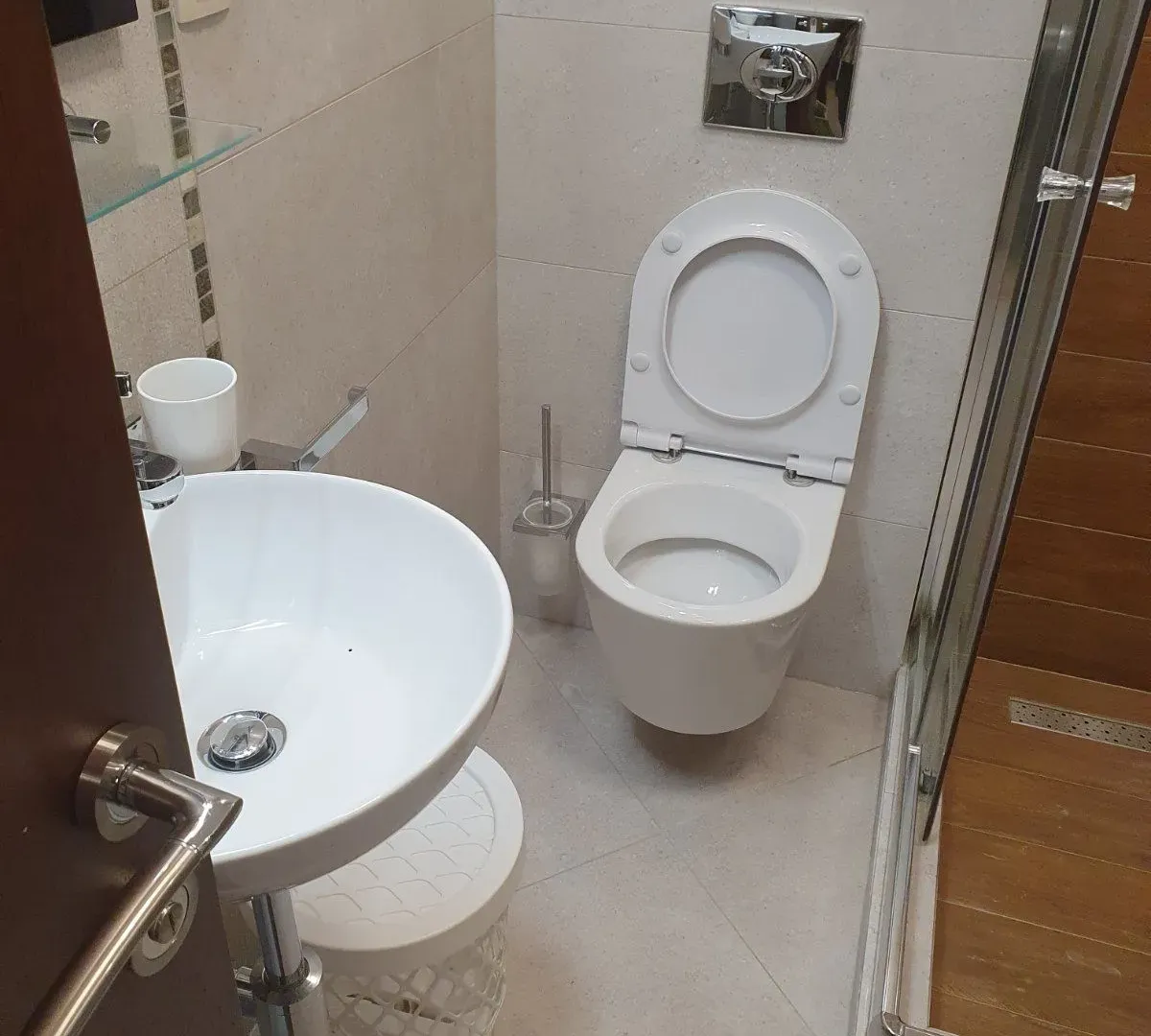 Rent, one bedroom apartment, 50m², Podkošljun, Budva
