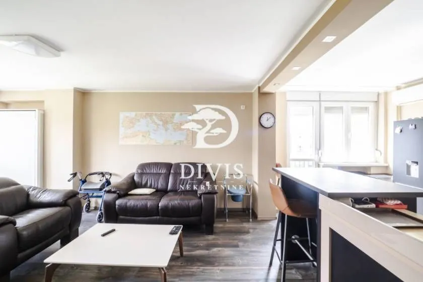 Sale, two bedroom apartment, 58m², Zemun Sve Podlokacije, Beograd