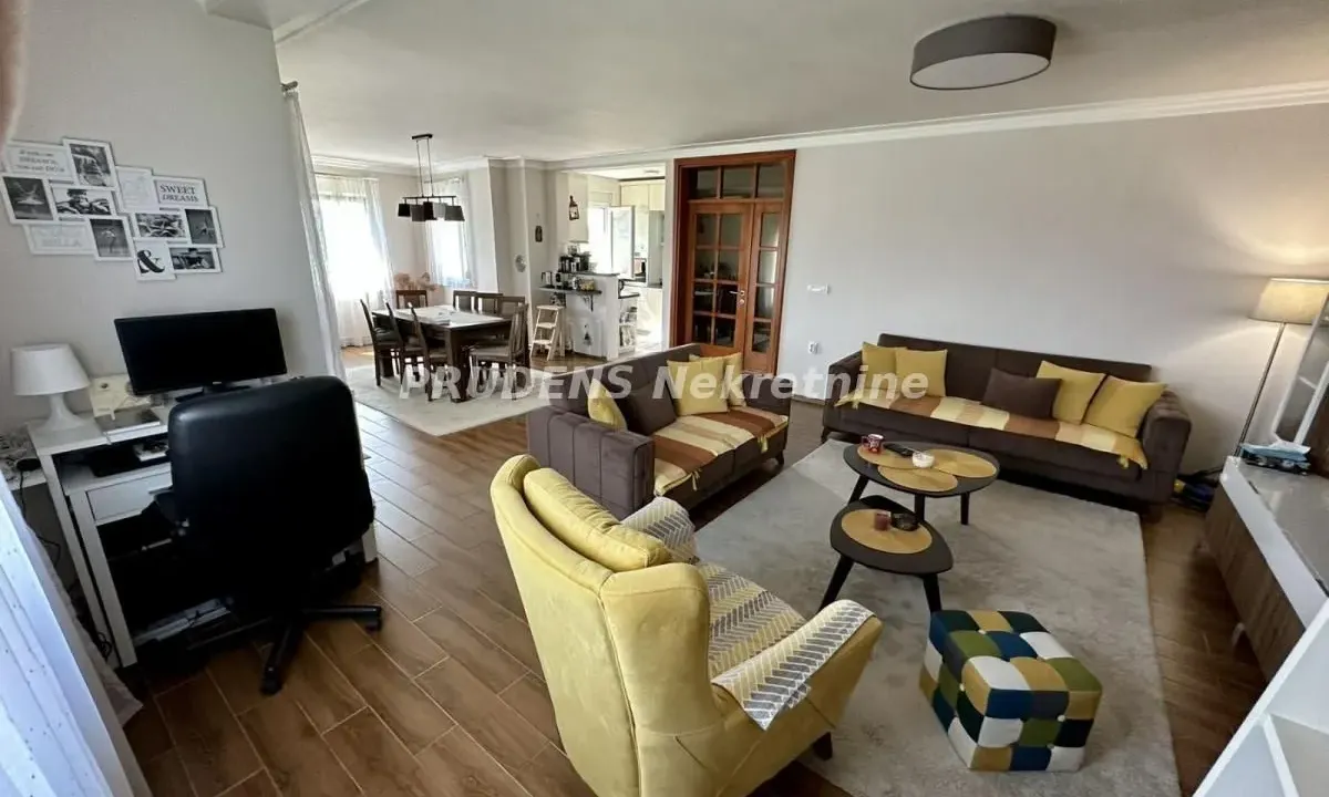 Prodaja, kuća, 110m², Dobanovci, Surčin