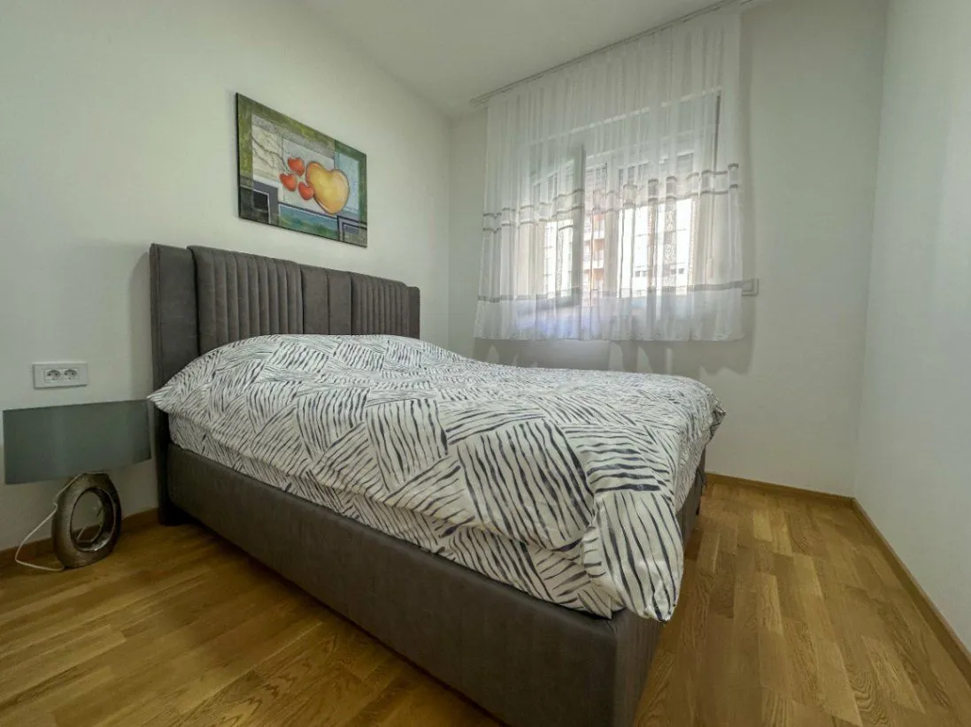 Rent, one bedroom apartment, 45m², Stari Aerodrom, Podgorica