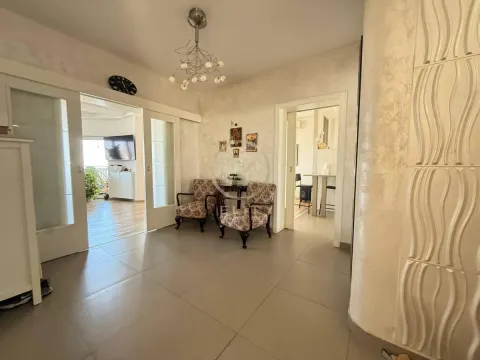 Sale, house, 273m², Petrovaradin, Novi Sad - image 16