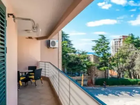 Prodaja, dvosoban stan, 90m², Petrovac, Budva - image 5